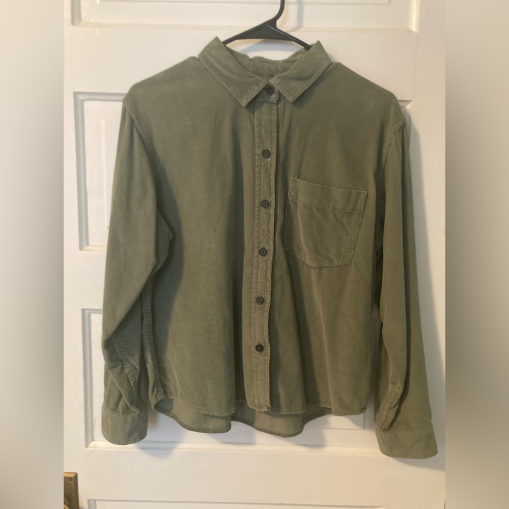 Alpine Design Olive Green Corduroy Long-Sleeve Button-Up Shirt. Small.